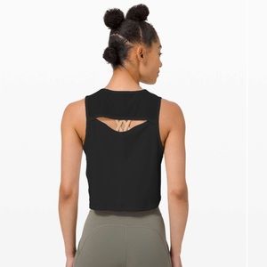 Lululemon sculpt tank cropped